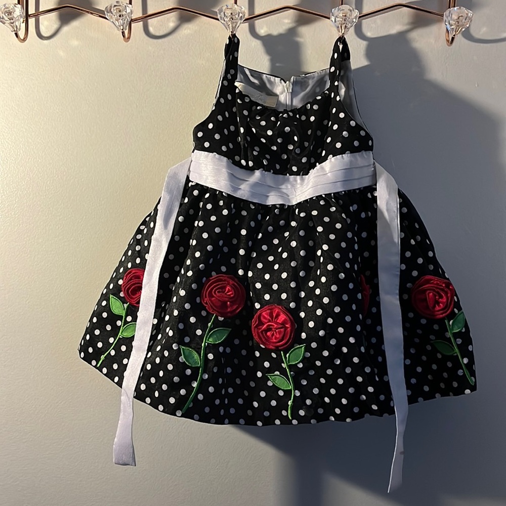 Kids polka dot dress size 12m